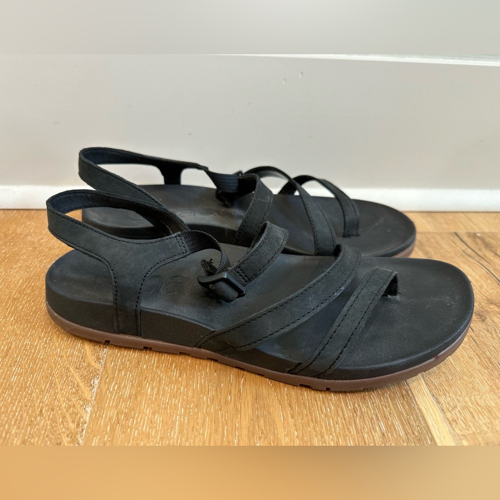 Chacos Lowdown strappy sandal